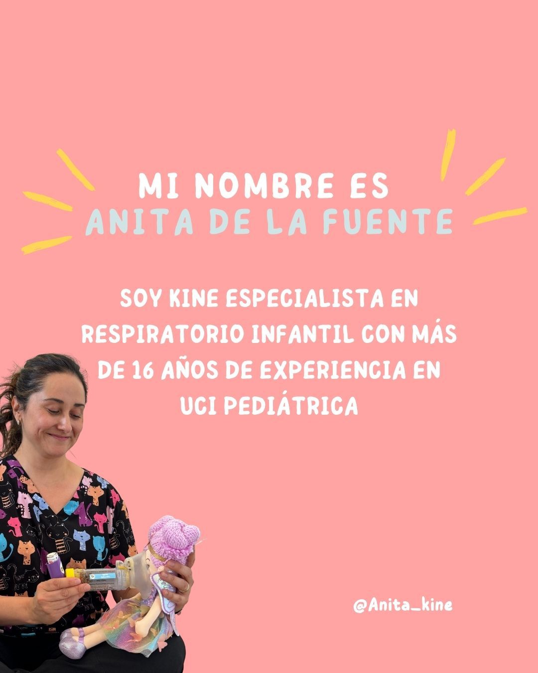 Anita kine realizando aseo nasal pediátrico a bebé en casa